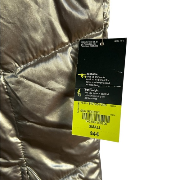 Xersion Women’s Metallic Grey Iridescent Puffer Vest • NWT • Size: Small - Picture 5 of 6